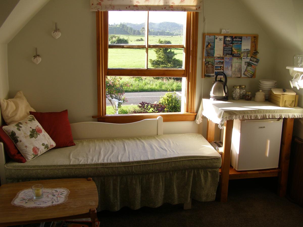 تاكاكا Ashley Villa Bnb المظهر الخارجي الصورة